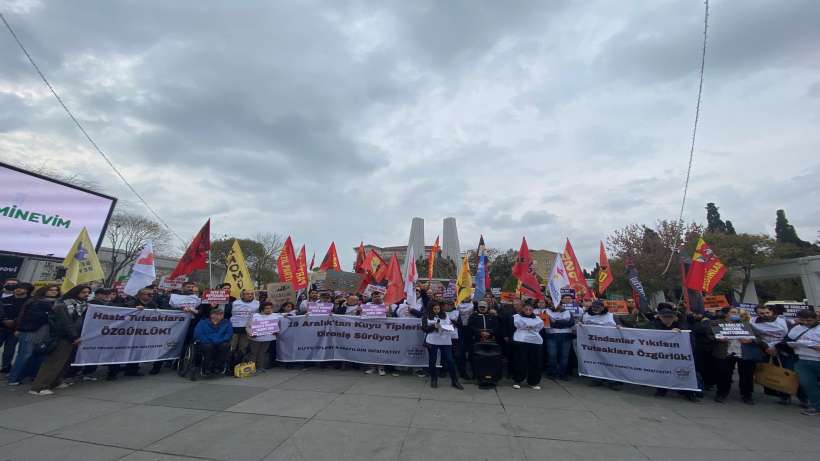 Bakırköy’de 19–22 Aralık 2000 katliamına ve kuyu tipi hapishanelere karşı eylem