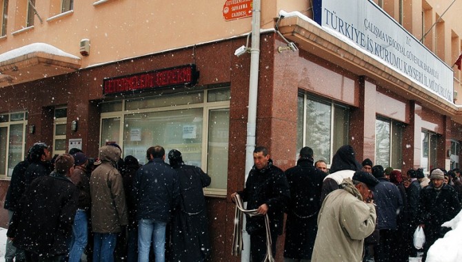 İşsizlik son 6 yılın zirvesine çıktı