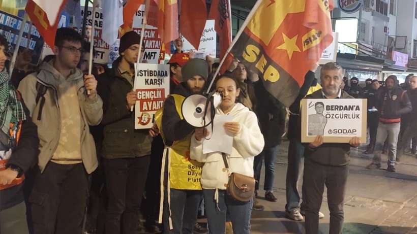 İzmir’de “Hepimiz oradaydık” eylemi