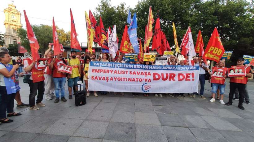 NATO Zirvesine Dolmabahçeden ses yükseltiler: Savaş örgütü NATOya hayır!