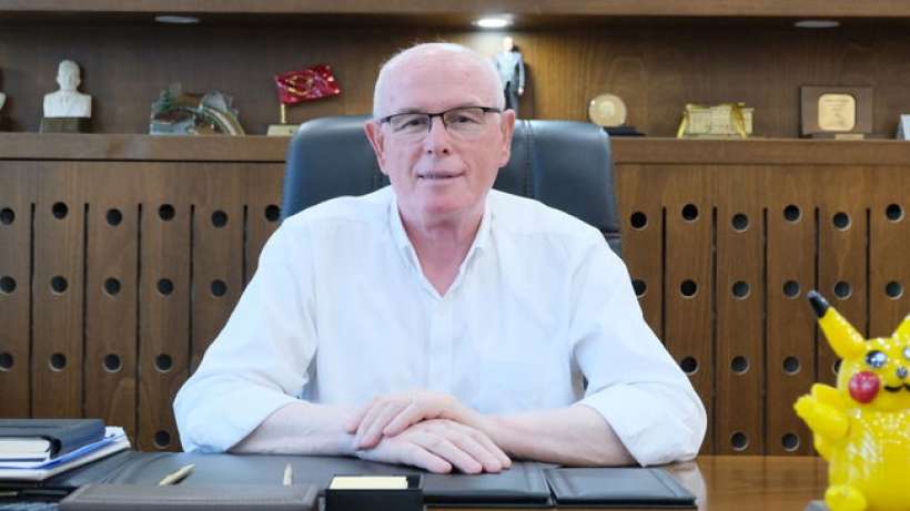 Odunpazarı Belediye Başkanı Kazım Kurt, meclis üyeleriyle birlikte CHPden istifa etti