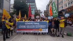 İstanbul'da okul saldırısı protestosu