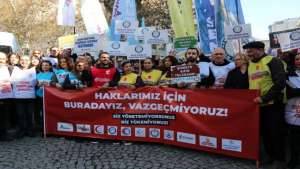 Sağlık emekçileri: Siz yönetemiyorsunuz, biz tükeniyoruz