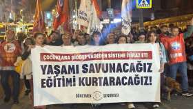 Öğretmenler Sendikası: Eğitimin geleceğini karanlığa teslim etmeyeceğiz