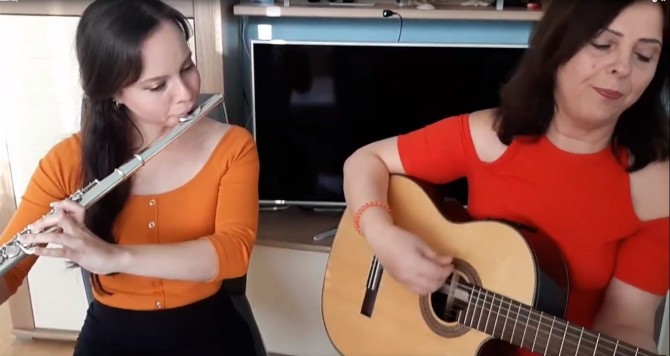 Sanatçı Armağan Uludağ, yazar Aynur Uluç'un "Edalı Kuş" şiirini besteledi Sanatçı Armağan Uludağ, yazar Aynur Uluç'un "Edalı Kuş" şiirini besteledi